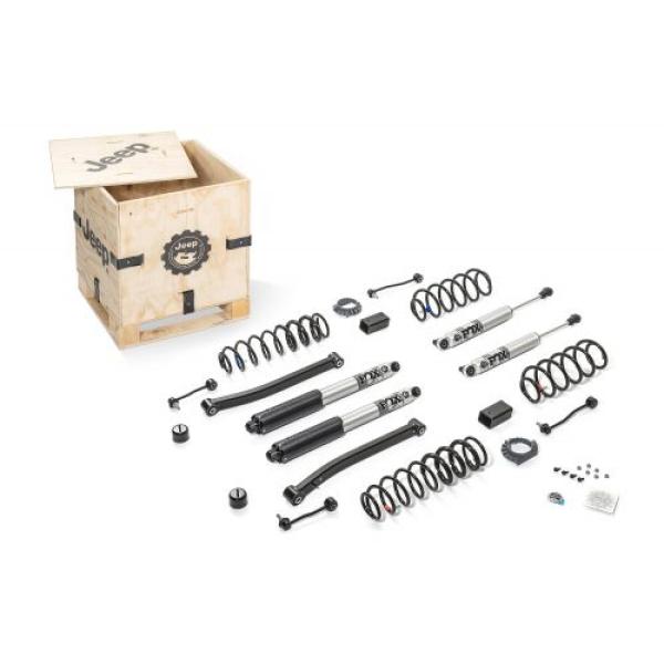 Mopar 2" Lift Kit w/ Fox Series Shocks 2018 Jeep Wrangler JL w/ 2.0L Engine (2 Doors)