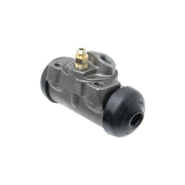 Wheel Cylinder Rear [LH] for Jeep CJ-5 (1976-1983). Jeep CJ-7 (1976-1986).