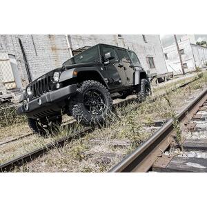 jeep-lift-kit_perf679-installed-tracks_1_3.jpg