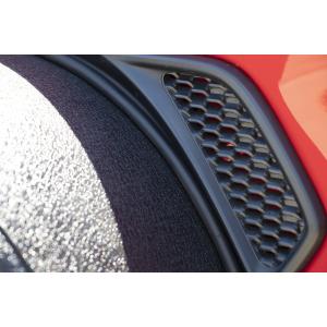 fishbone-offroad-front-tube-fender-jeep-wrangler-jl-gladiator-jt-FB23208F-installed-front-driver-side-near-vent.jpg