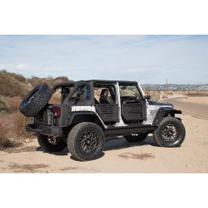 RMP-990135-Trailview-Tonneau-JKU-Side.jpg