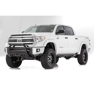 toyota-16-tundra-white-fd-studio-773n2_3_1